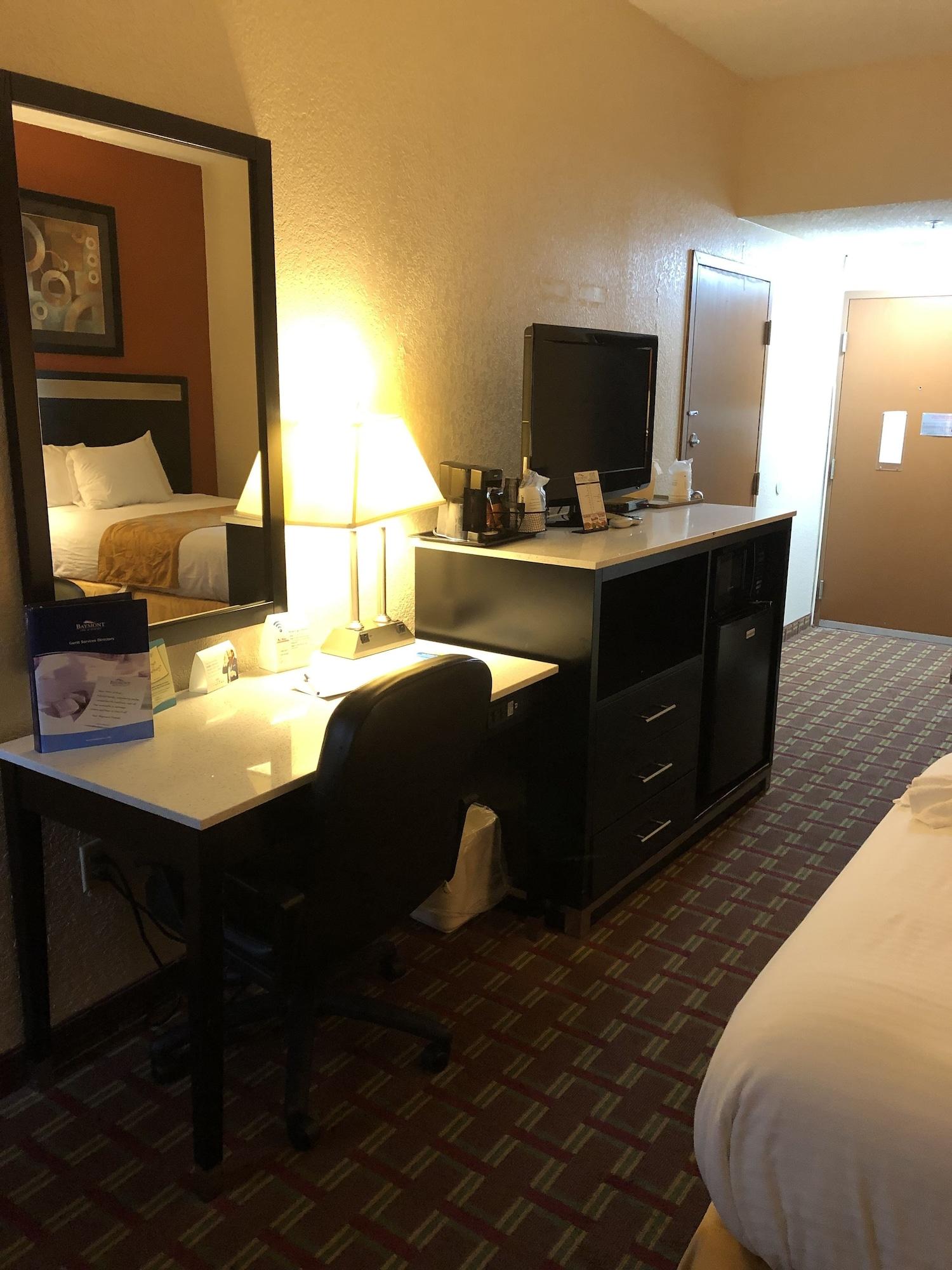 Baymont By Wyndham Cincinnati Sharonville Extérieur photo