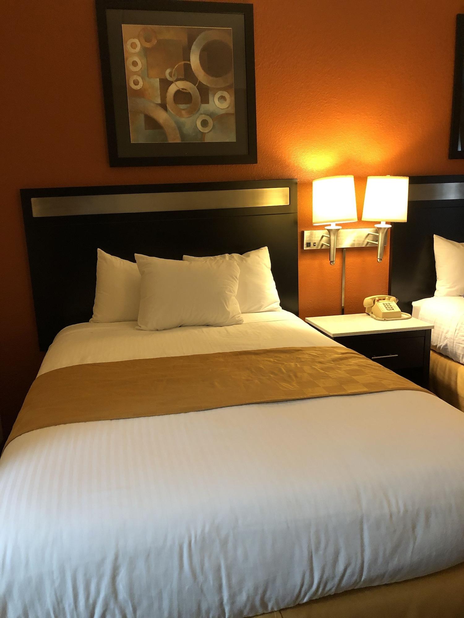 Baymont By Wyndham Cincinnati Sharonville Extérieur photo