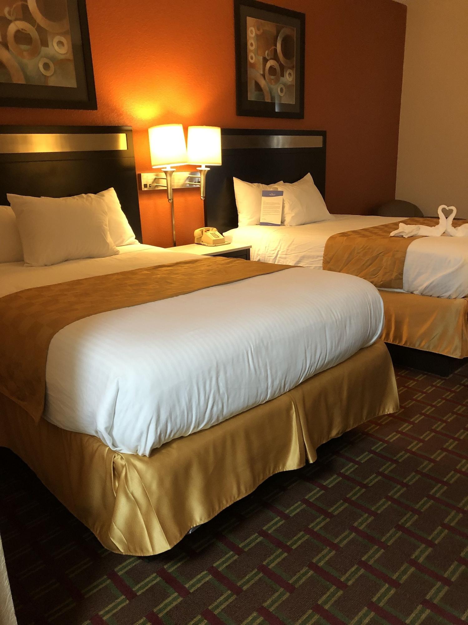 Baymont By Wyndham Cincinnati Sharonville Extérieur photo